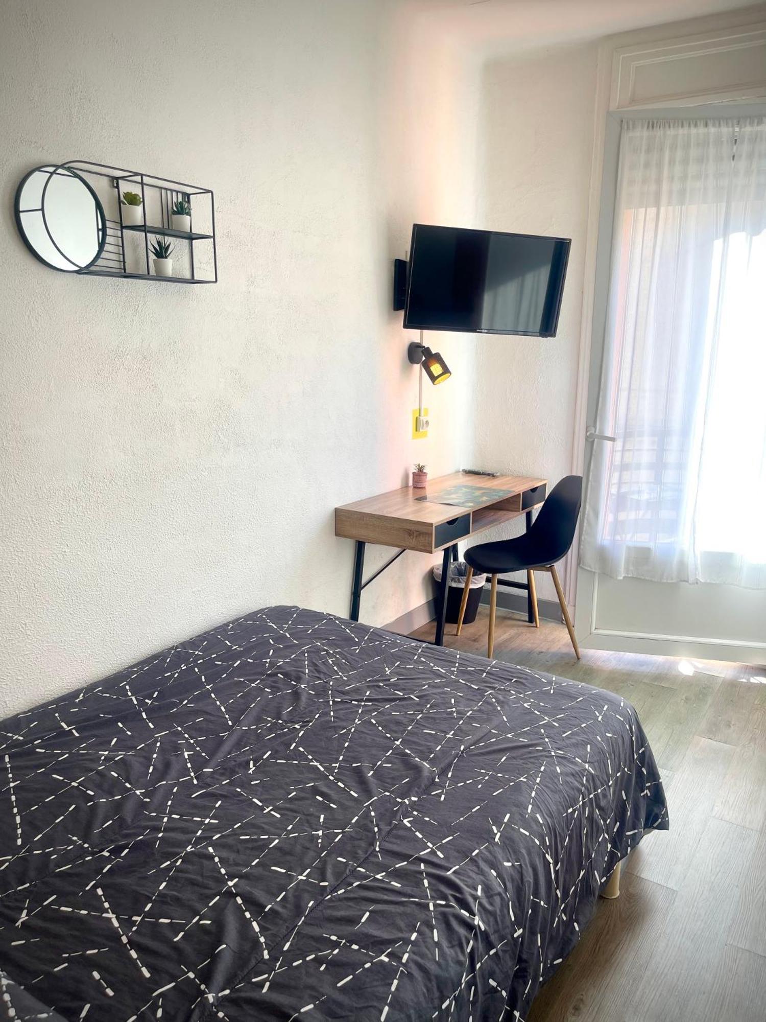 Hotel Colisee-verdun Centre Gare Saint-roch 2*